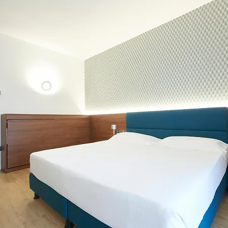 Palace Zingonia 4*
